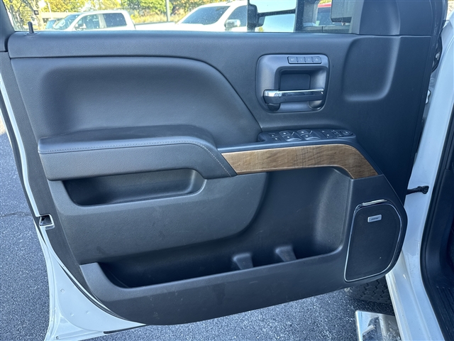 2018 Chevrolet Silverado 1500 LTZ:65651