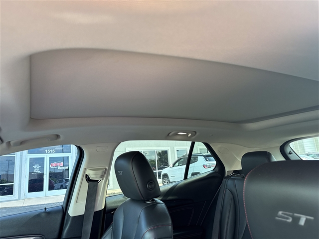 2022 Buick Envision Essence:66593