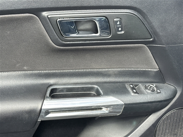 2015 Ford Mustang EcoBoost:56524