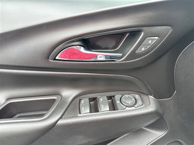 2020 Chevrolet Equinox LT:65657