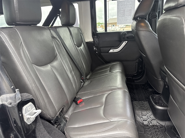 2015 Jeep Wrangler Unlimited Rubicon Hard Rock:66551