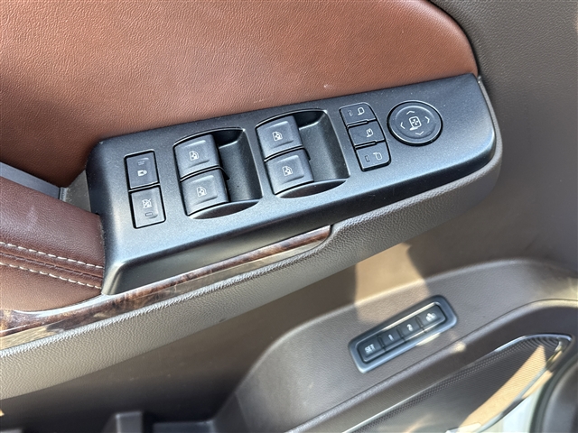 2015 Chevrolet Tahoe LTZ:65667