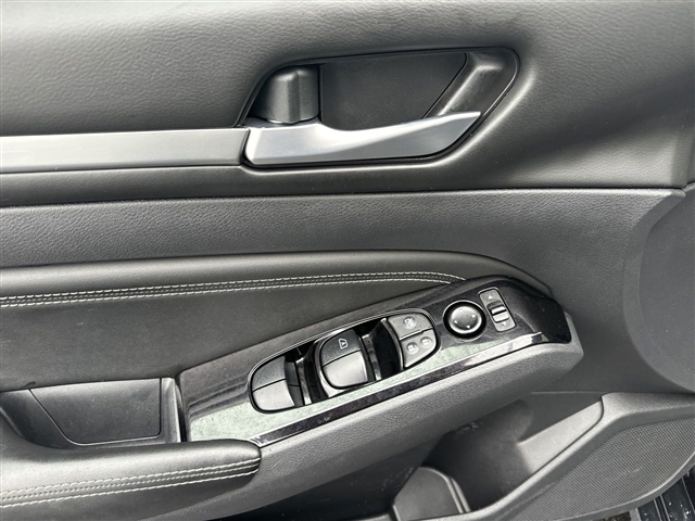 Photo of 2022 Nissan Altima 2.5 SV in Joplin, MO - 6,  2022 Nissan Altima 2.5 SV:55506