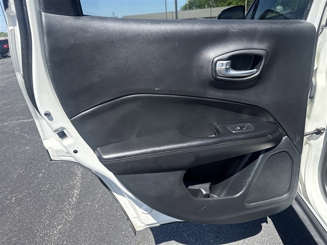 2021 Jeep Compass Latitude:66575
