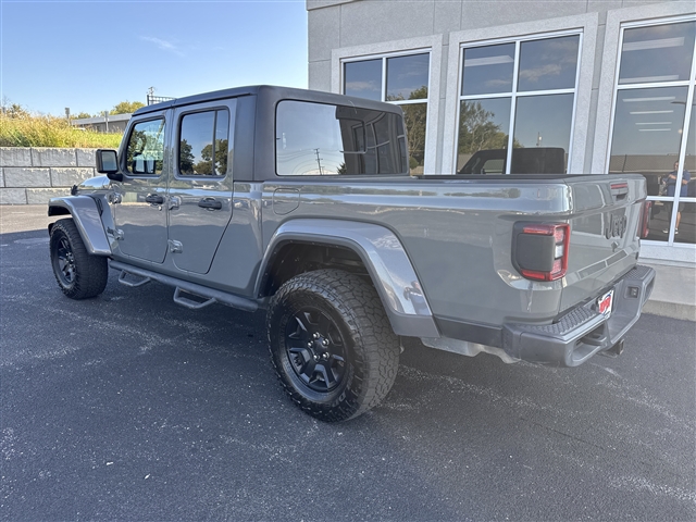 Photo of 2020 Jeep Gladiator Altitude in Joplin, MO - 7,  2020 Jeep Gladiator Altitude:65636