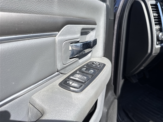 2019 RAM 1500 Classic SLT:66548