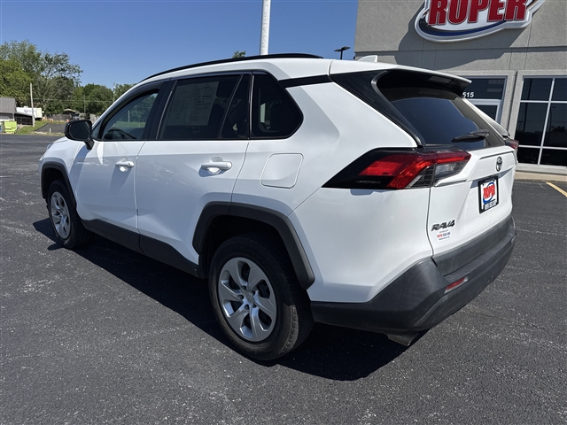2020 Toyota RAV4 LE:66544