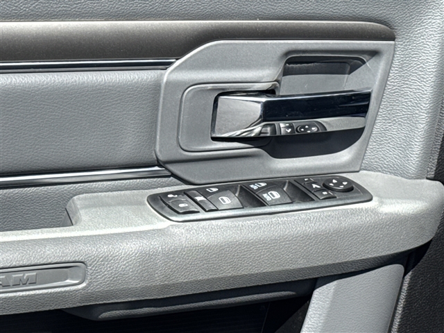 2020 RAM 1500 Classic SLT:66609