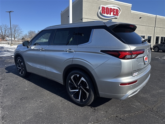 2022 Mitsubishi Outlander SEL Launch Edition:66506