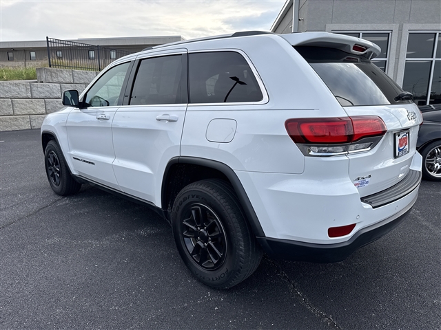 2020 Jeep Grand Cherokee Laredo E:65623