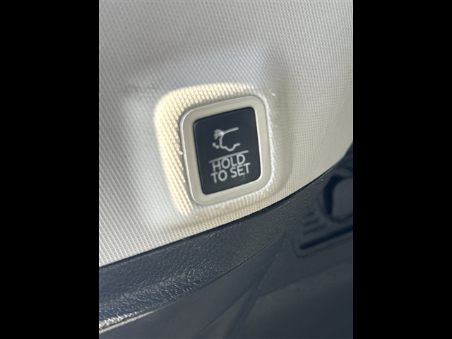 2022 Jeep Grand Cherokee Limited:65655