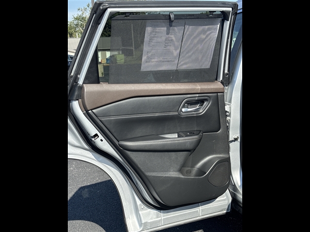 2023 Nissan Rogue SV:66631