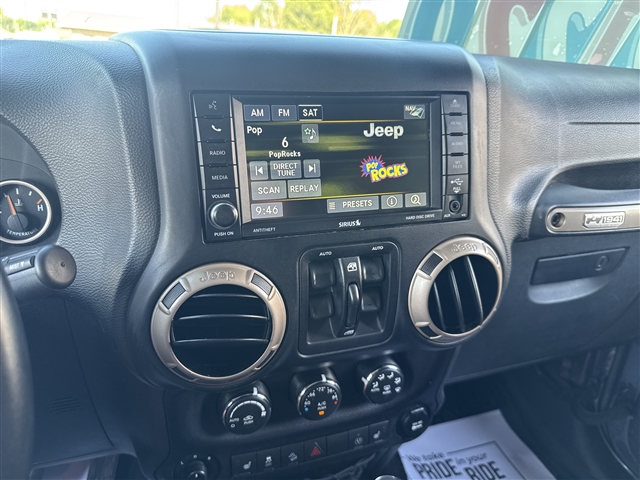 2017 Jeep Wrangler Unlimited Winter Edition:66642