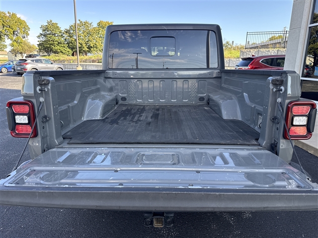 Photo of 2020 Jeep Gladiator Altitude in Joplin, MO - 9,  2020 Jeep Gladiator Altitude:65636