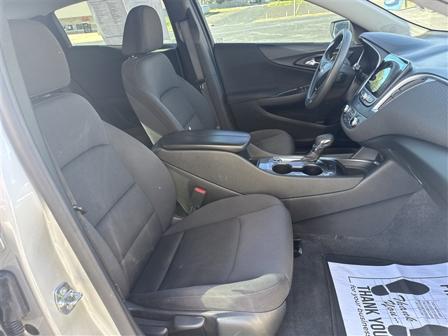 2022 Chevrolet Malibu LT:55548