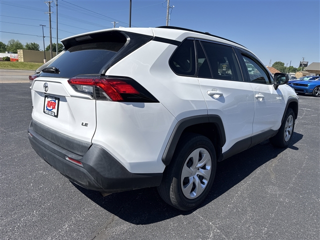 2020 Toyota RAV4 LE:66544