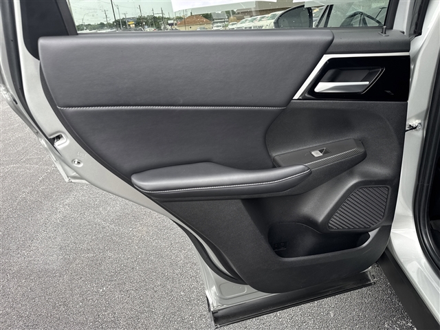 2024 Mitsubishi Outlander SE:66577