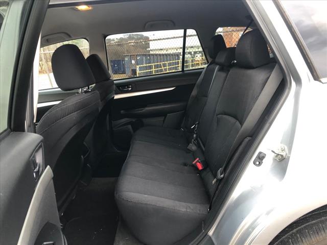 2012 Subaru Outback 2.5i Premium - Photo 10