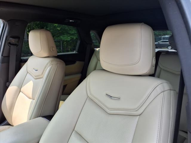 2018 Cadillac XT5 Premium Luxury