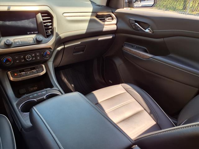2022 GMC Acadia Denali