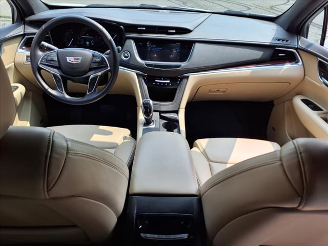 2018 Cadillac XT5 Premium Luxury