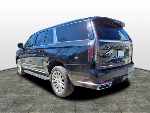 2022 Cadillac Escalade ESV Premium
