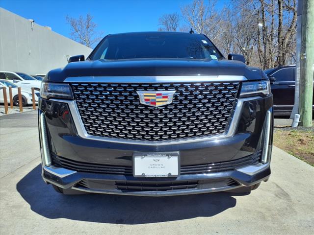 2022 Cadillac Escalade ESV Premium