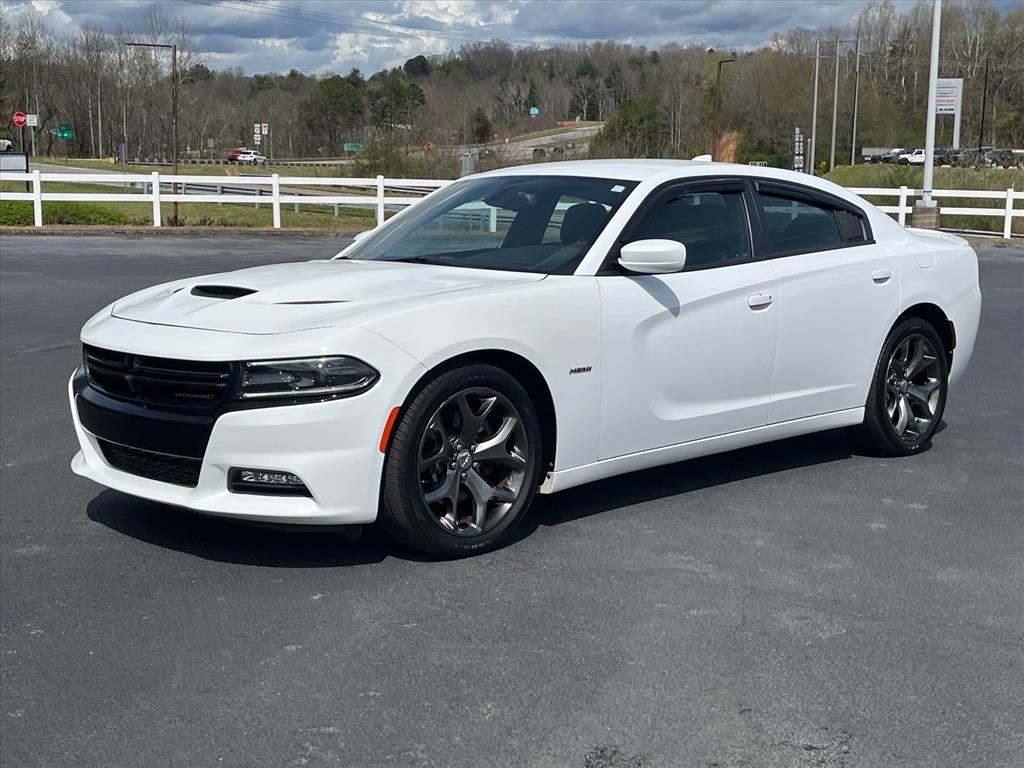 Bright White Clear Coat 2015 Dodge Charger R/T RWD Sedan Rear-Wheel Drive 8-Speed Automatic