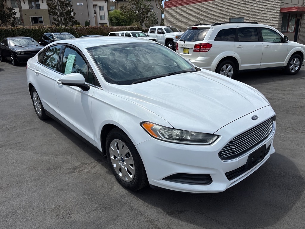 2014 Ford Fusion S