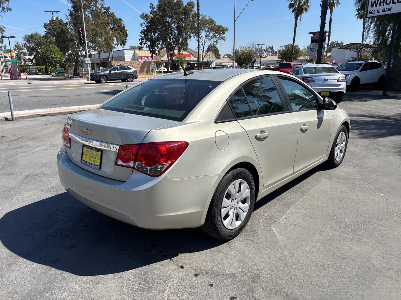 View vehicle photo 3