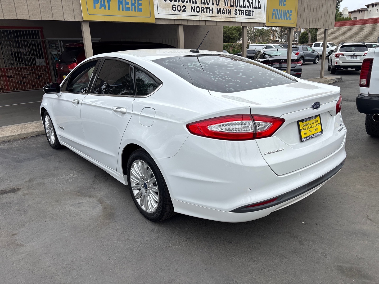 View vehicle photo 5