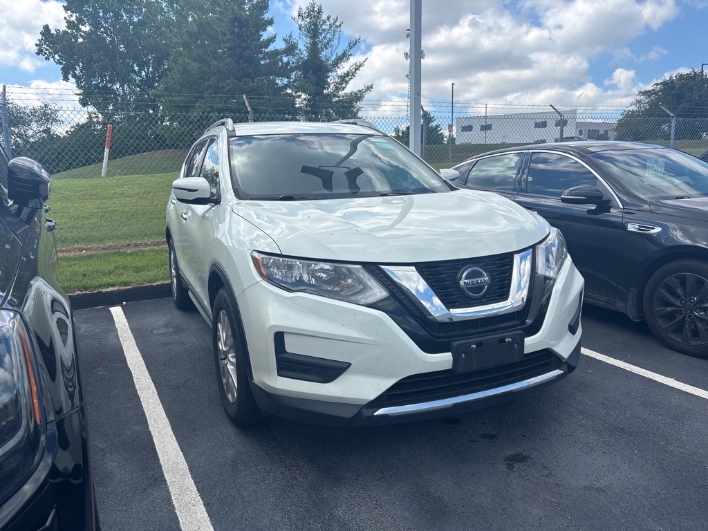 2020 Nissan Rogue SV