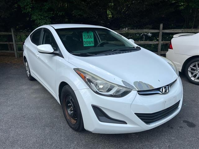 2016 Hyundai ELANTRA SE