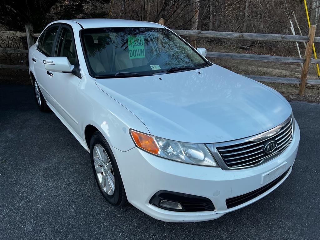 2010 Kia Optima EX - main photo