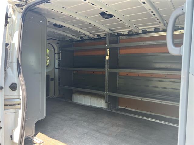 2015 Nissan NV 2500 HD S