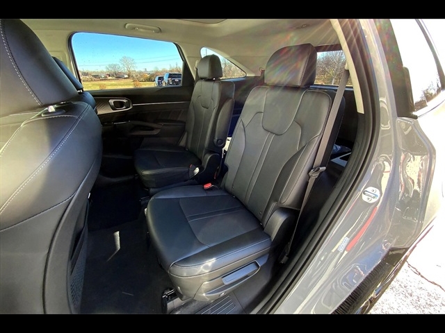 2023 Kia Sorento SX:830906