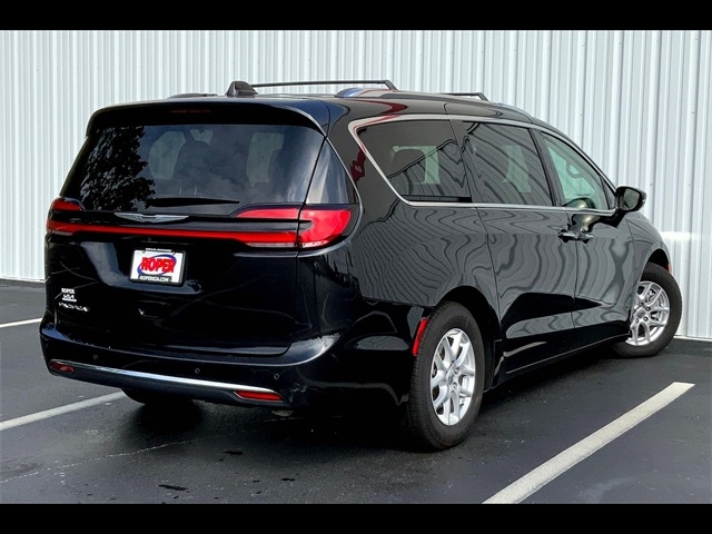 2021 Chrysler Pacifica Touring L:K63651