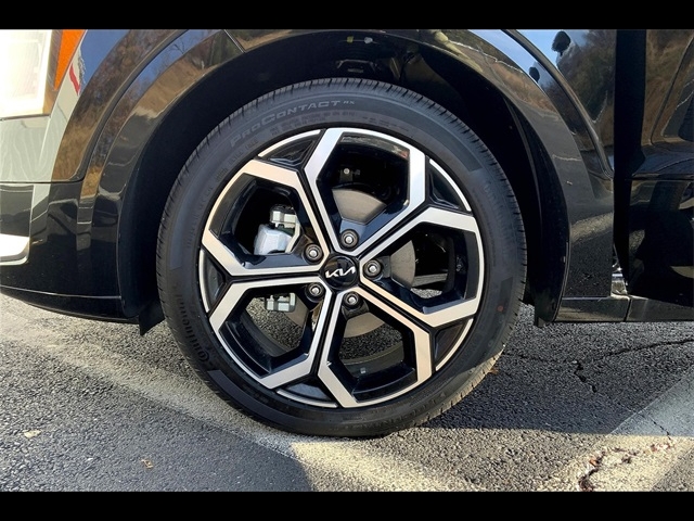 2024 Kia Niro SX Touring:840131