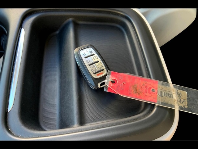 2021 Chrysler Voyager LXi:K63705