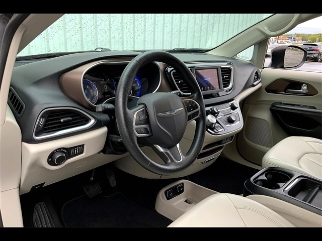 2021 Chrysler Voyager LXi:K63715