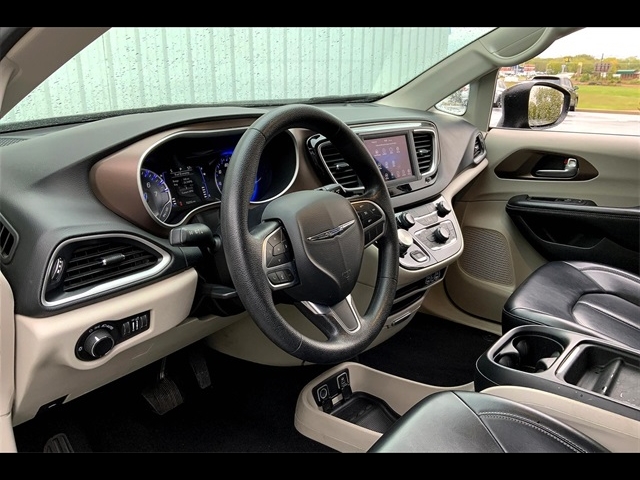 2021 Chrysler Voyager LXi:K63706