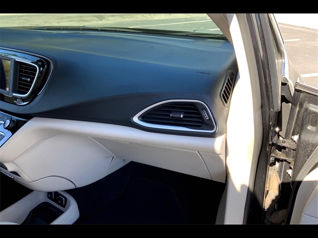 2021 Chrysler Voyager LXi:K63705