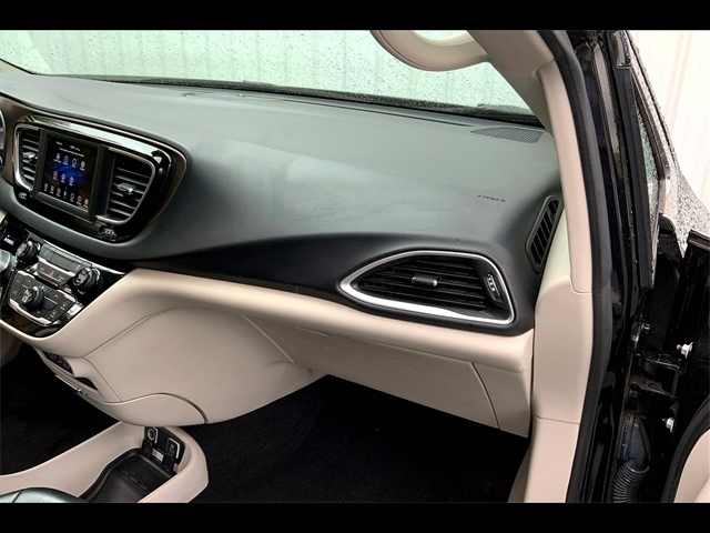 2021 Chrysler Voyager LXi:K63706