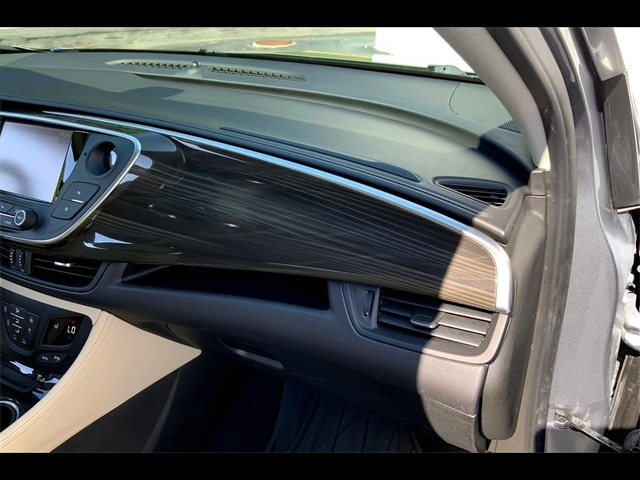 2020 Buick Envision Essence:K63692