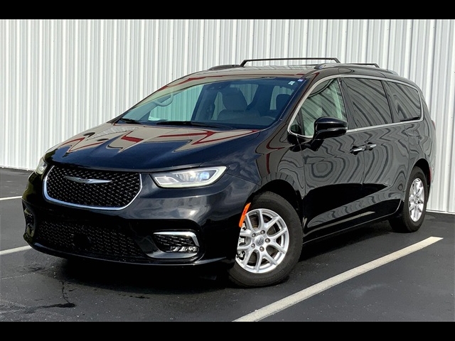 Photo of 2021 Chrysler Pacifica Touring L in Joplin, MO 2021 Chrysler Pacifica Touring L  K63651