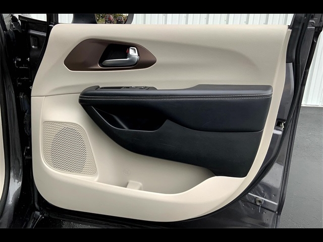 2021 Chrysler Voyager LXi:K63715