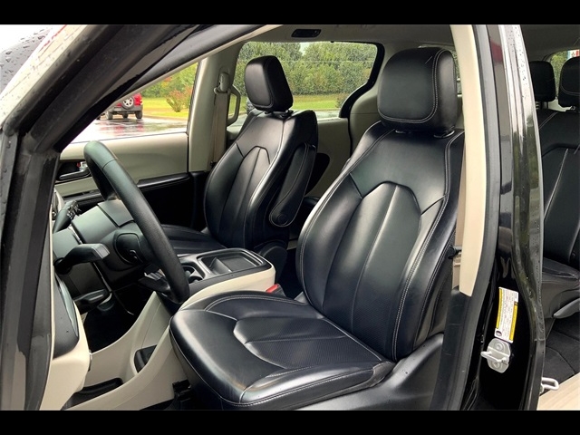 2021 Chrysler Voyager LXi:K63706