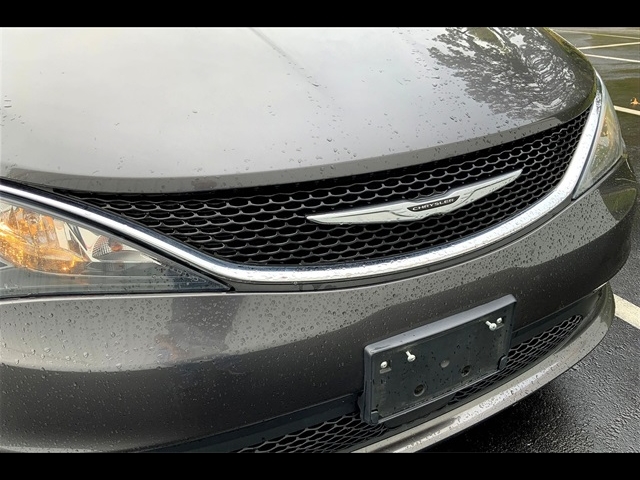 2021 Chrysler Voyager LXi:K63715