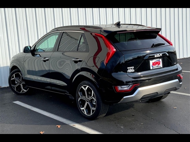 2024 Kia Niro SX Touring:840131