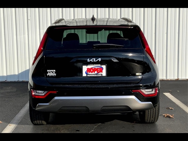 2024 Kia Niro SX Touring:840131